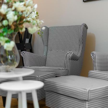 Apartament Black & White Mostowa By Renters Poznan Bagian luar foto